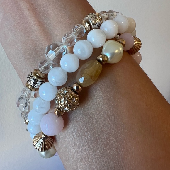 🐝Avon bracelets - Picture 4 of 10